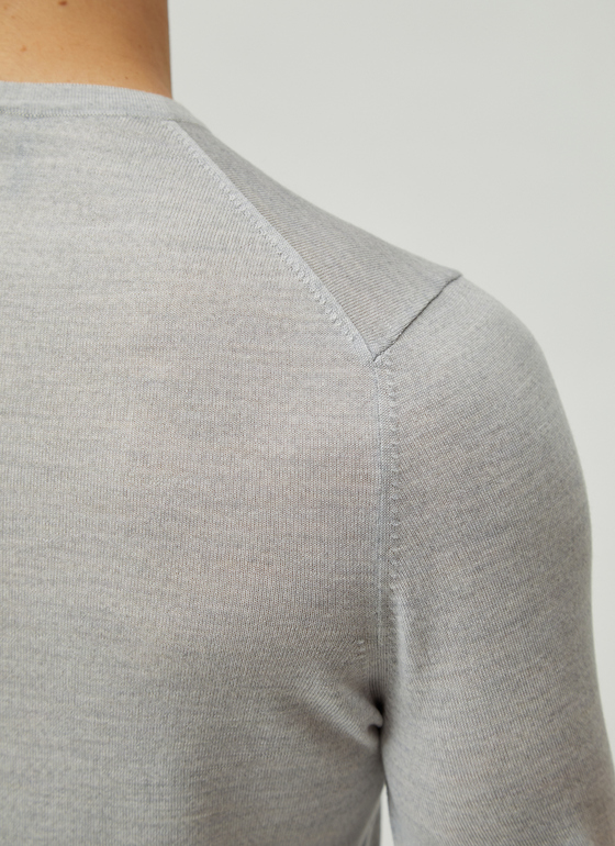 Pullover Rundhals 1/1 Arm Light Grey Frontansicht