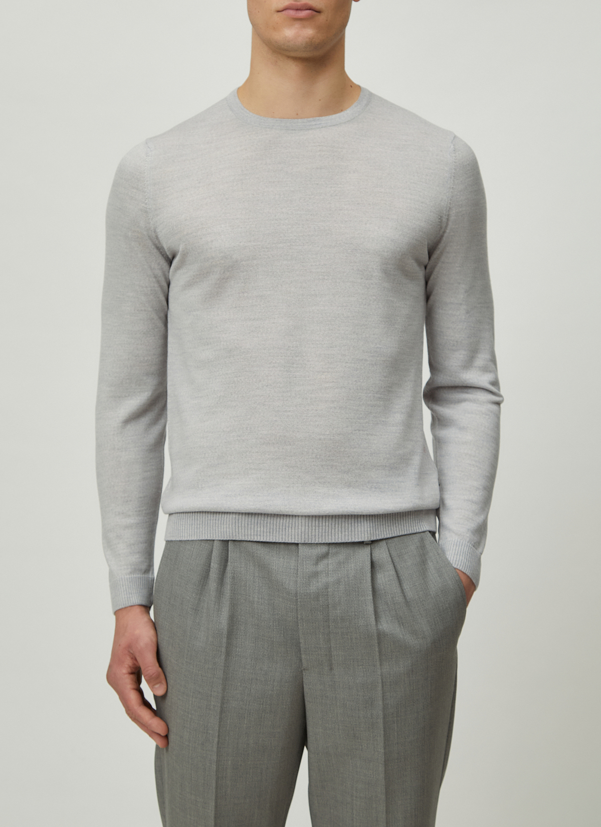 Pullover Rundhals 1/1 Arm, Light Grey Frontansicht