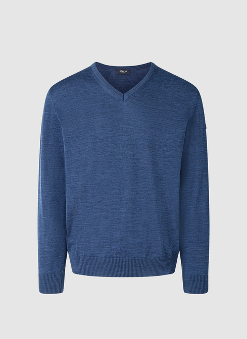 Pullover width=