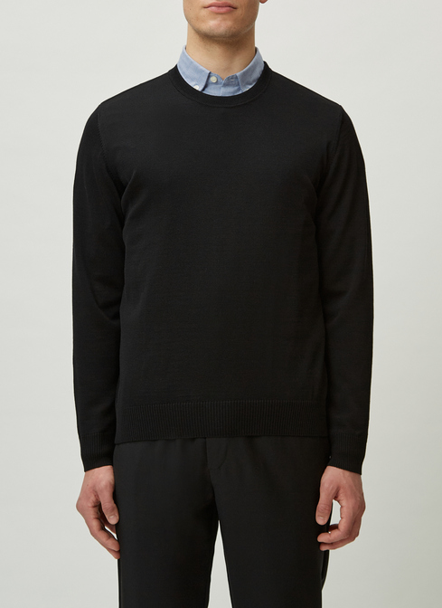 Pullover width=