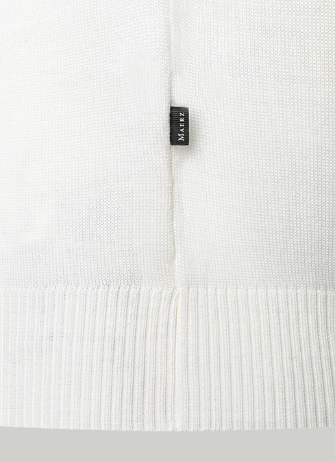 Pullover width=