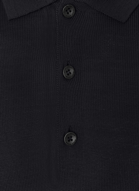 Pullover width=