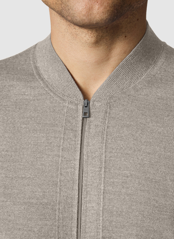 Strickjacke Zip 1/1 Arm Iced Latte Frontansicht
