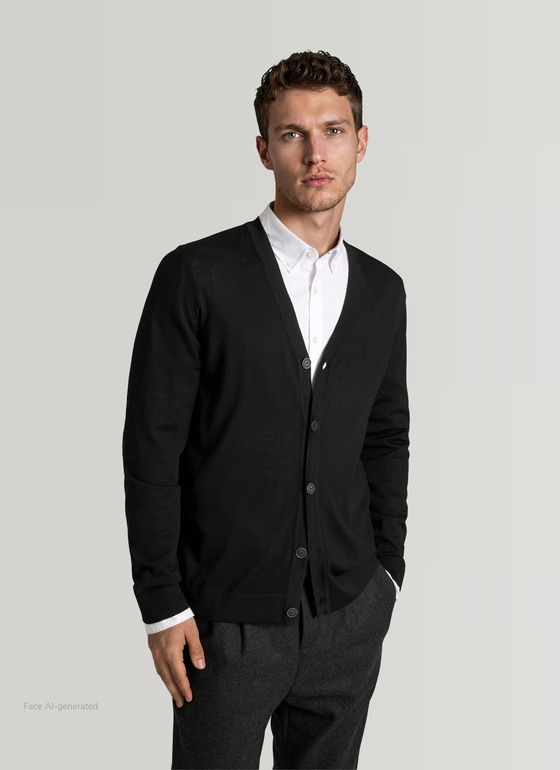 Strick Cardigan 1/1 Arm Black Frontansicht