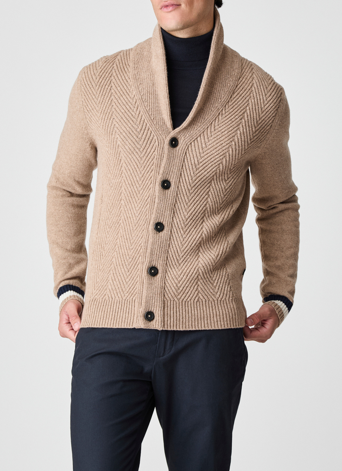 Strickjacke Schalkragen 1/1 Arm, Hazelnut Frontansicht