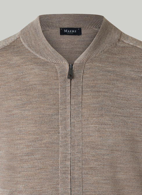 Jacke/Blouson width=