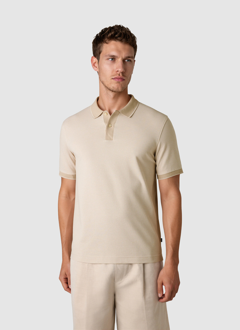 PoloshirtLight Almond Frontansicht