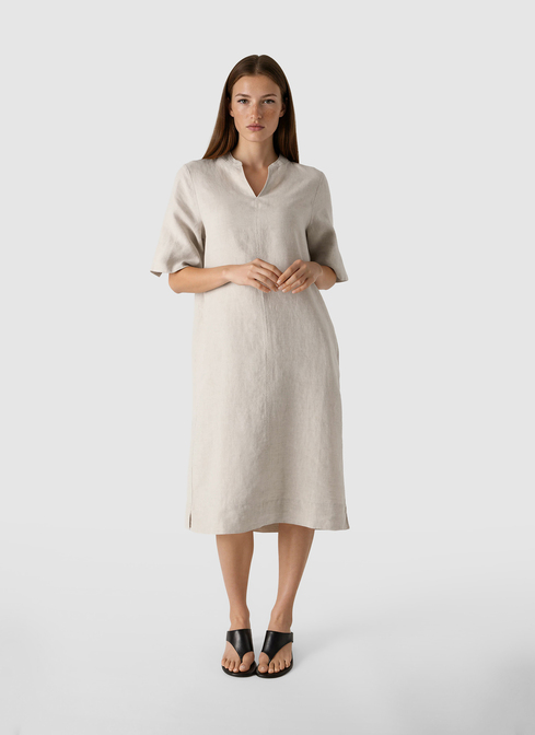Kleid width=