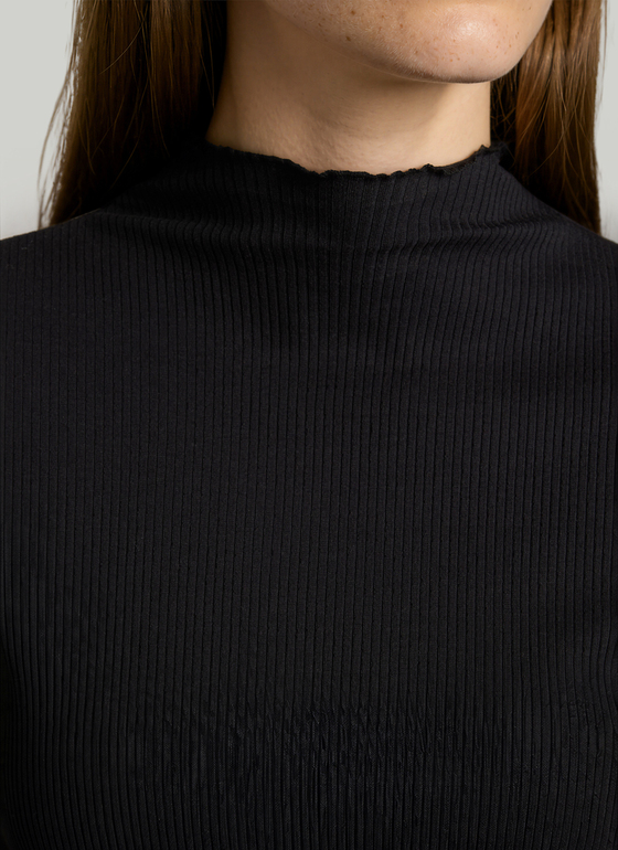Longsleeve 1/1 Arm Black Frontansicht