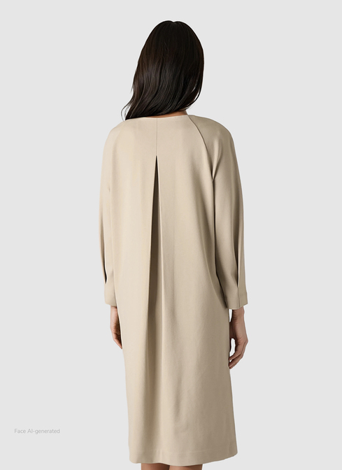 Kleid width=