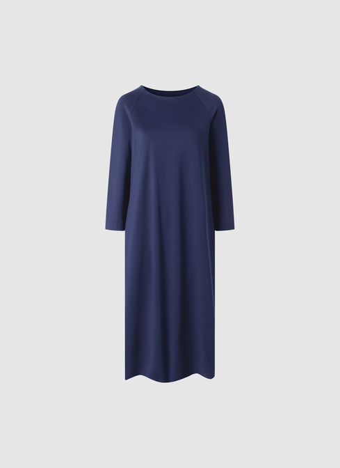 Kleid width=