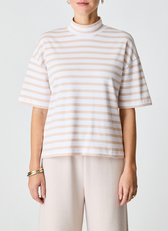 T-Shirt 1/2 Arm Sand Frontansicht