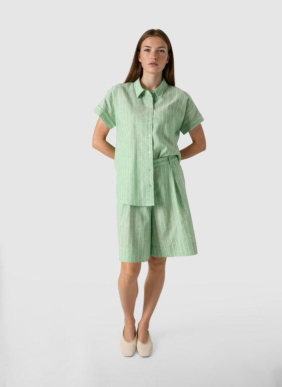 Shorts Jade Green Frontansicht