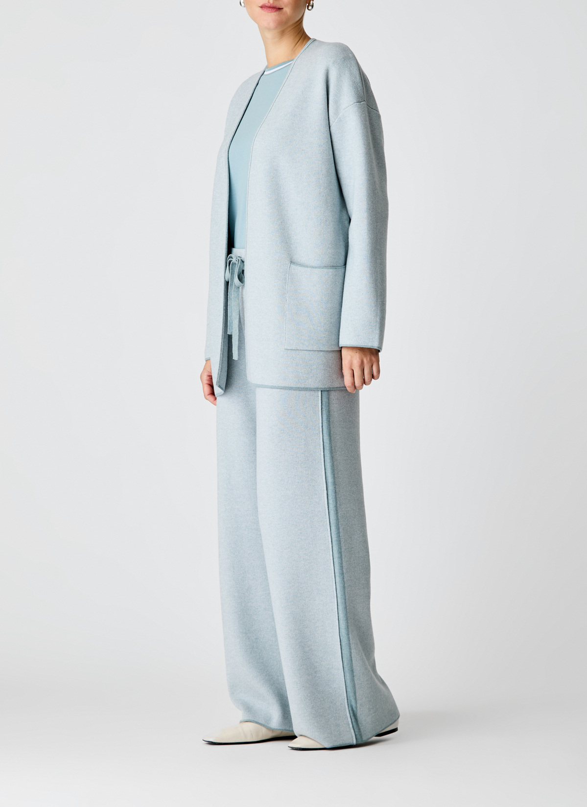 Strickjacke 1/1 Arm, Lake Blue Detailansicht 1