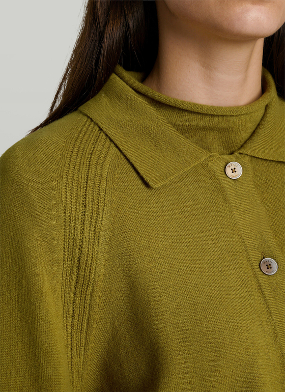 Strickjacke lang Autumn Forest Frontansicht
