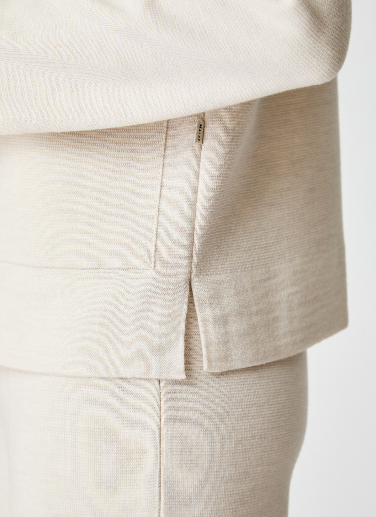 Strickjacke lang, Off White Detailansicht 2