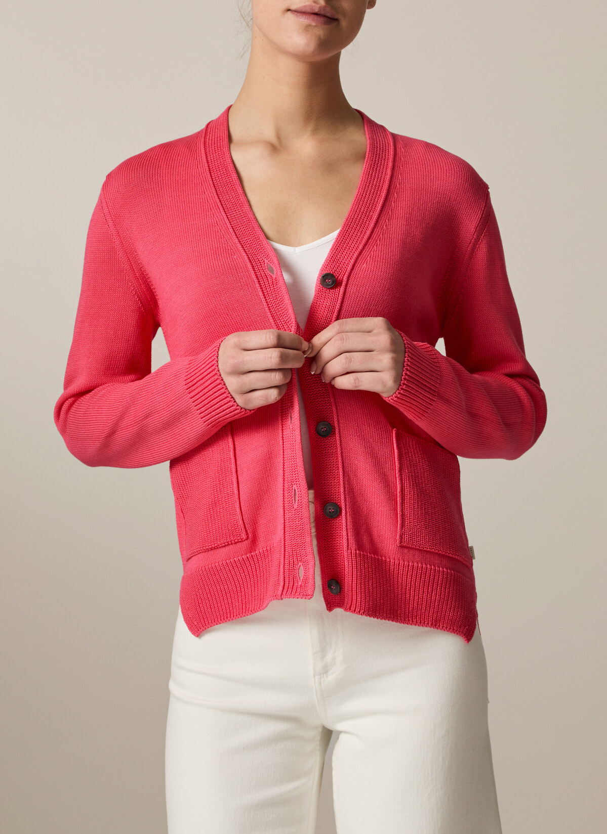 Strickjacke 1/1 Arm, Hibiscus Frontansicht