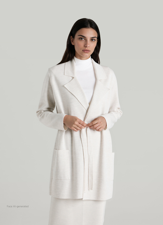 Strickjacke 1/1 Arm Off White Frontansicht