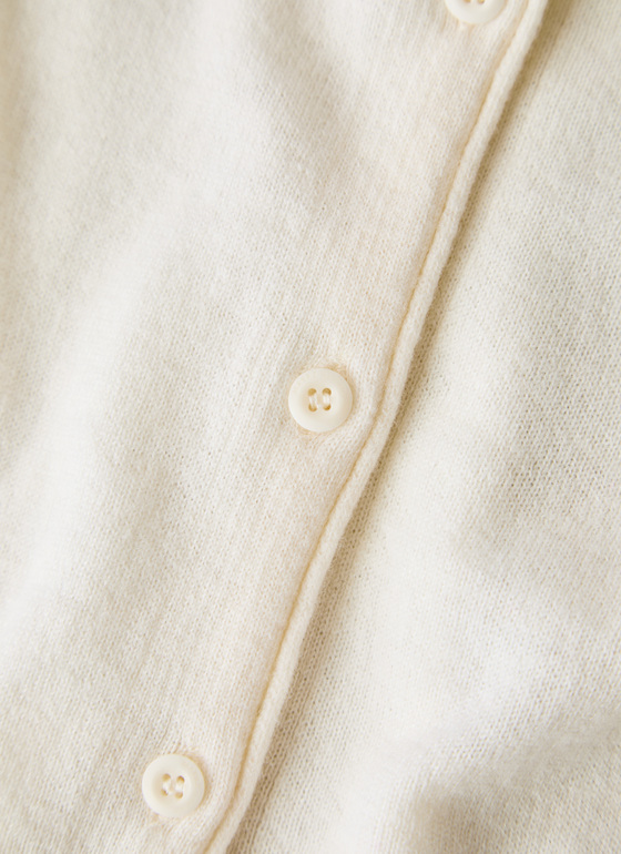 Strickjacke Knopf 1/1 Arm New White Frontansicht