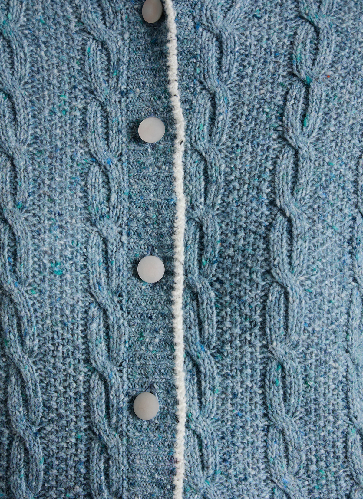Strickjacke Knopf 1/1 Arm, Dutch Blue Detailansicht 1