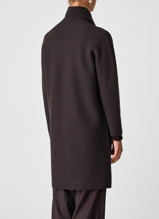 Strick Mantel Dark Espresso Frontansicht