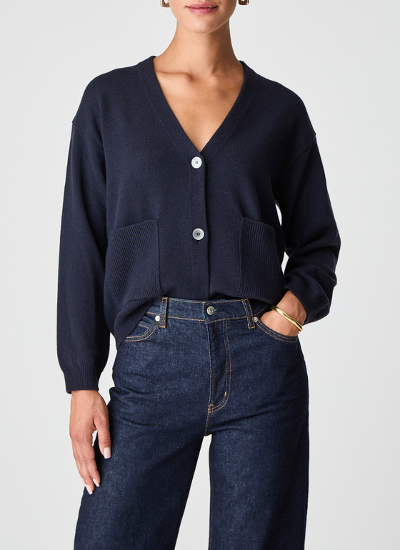 Strickjacke Navy Frontansicht