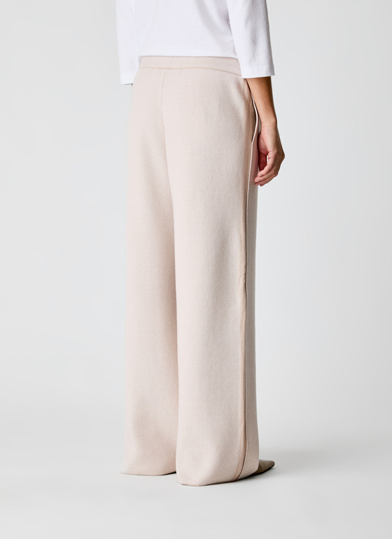 Hose Sand Frontansicht