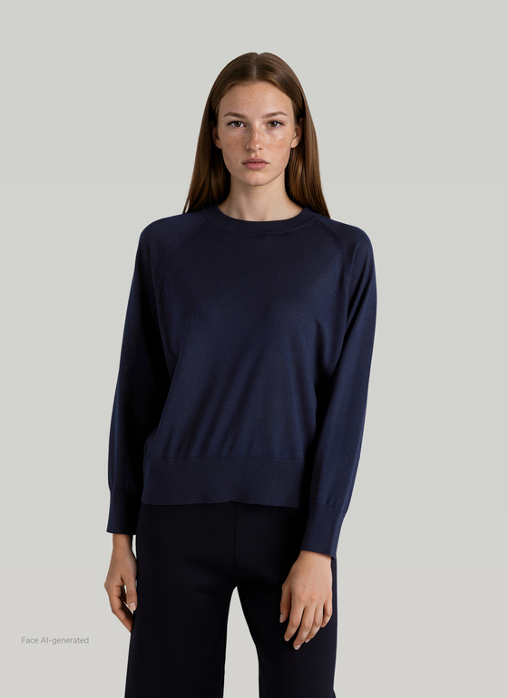 Pullover Rundhals 1/1 Arm Dark Denim Frontansicht
