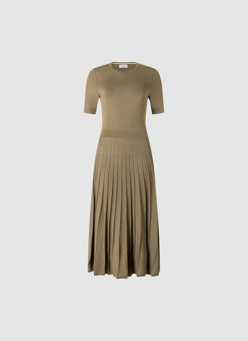 Kleid width=