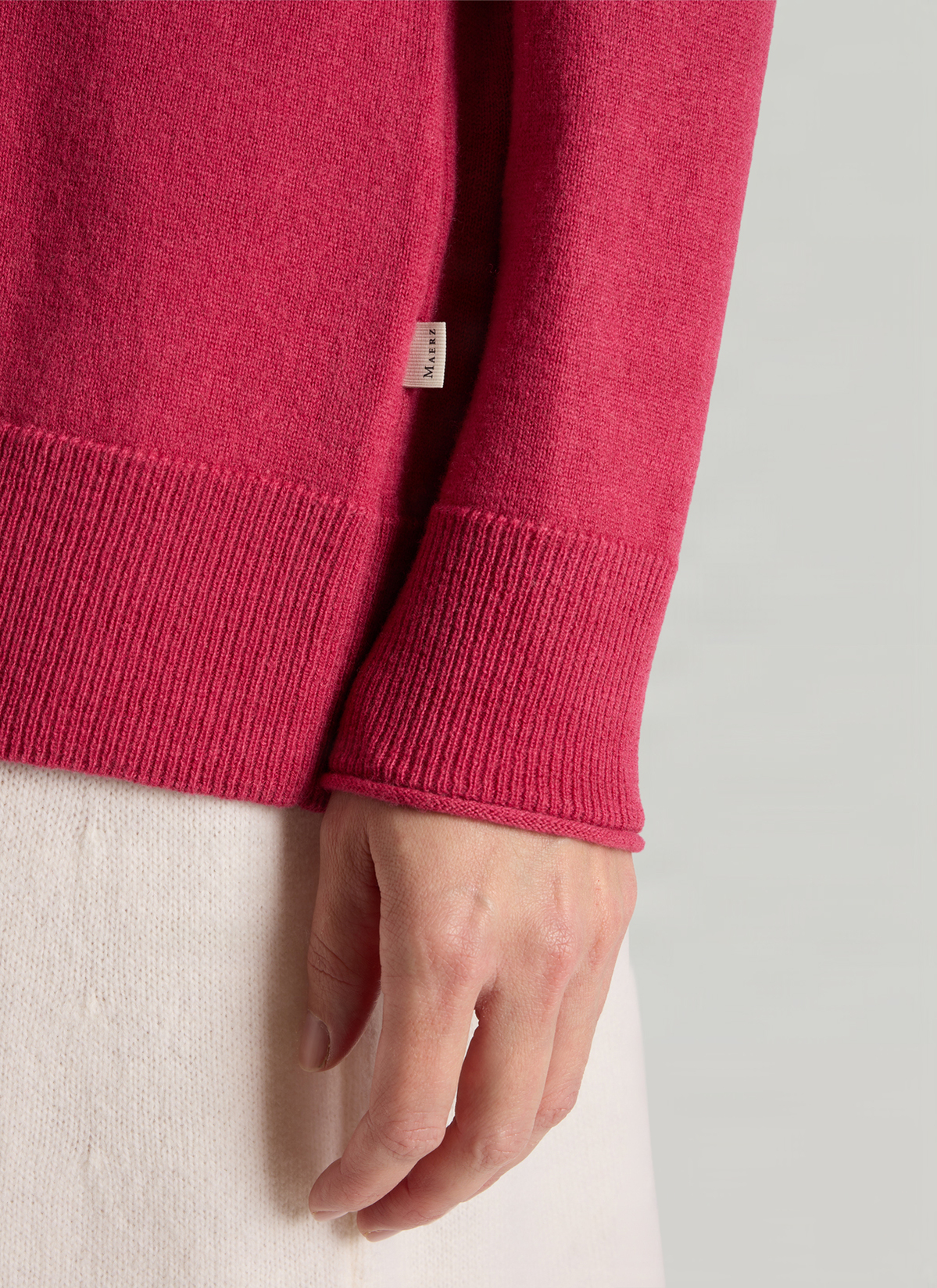 Pullover Rundhals 1/1 Arm, Peony Red Detailansicht 1