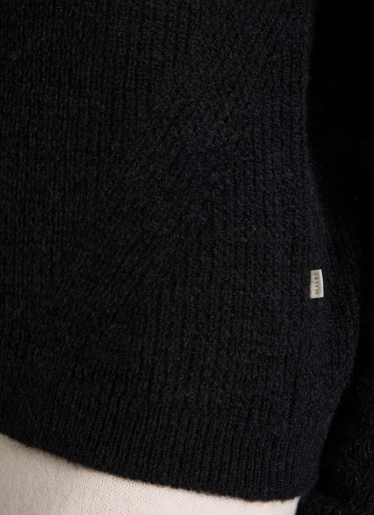 Rundhals 3/4 Arm PULLOVER, Black Detailansicht 1