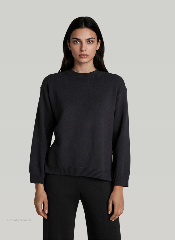 Pullover Rundhals 1/1 Arm Black Frontansicht