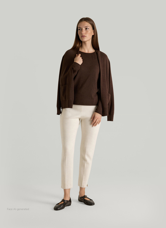 Pullover Rundhals 1/1 Arm Dark Coffee Frontansicht