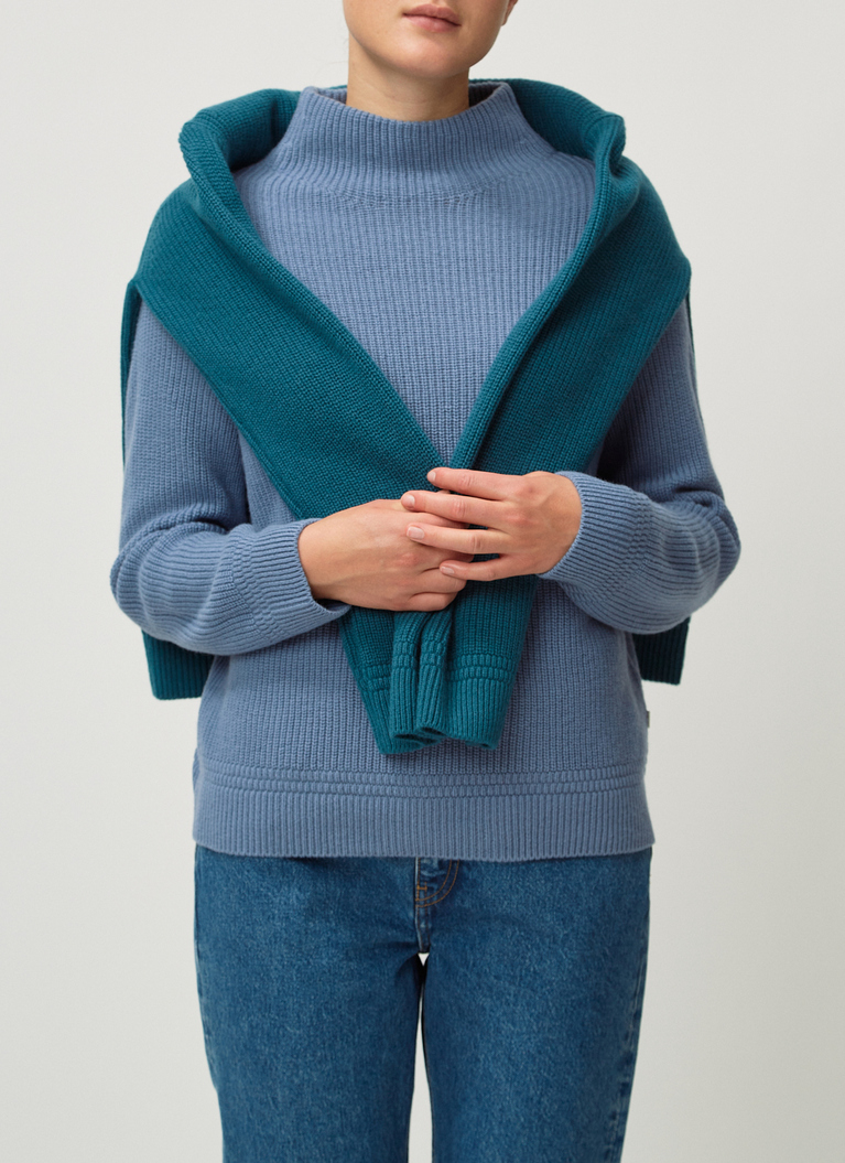Pullover Stehkragen 1/1 Arm, Whale Blue Frontansicht